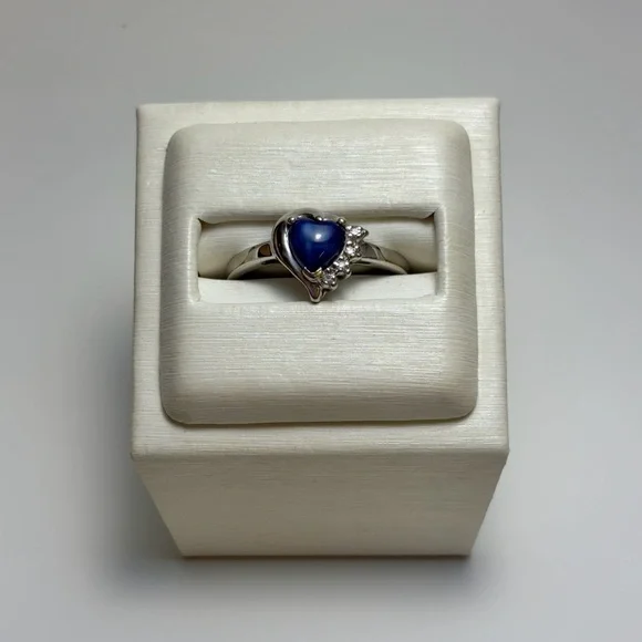 10k Blue Star Sapphire Ring with Diamonds - Picture 7 of 7
